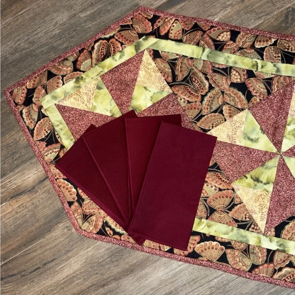 Vintage Geometric Table Runner Butterflies & 4 Napkins